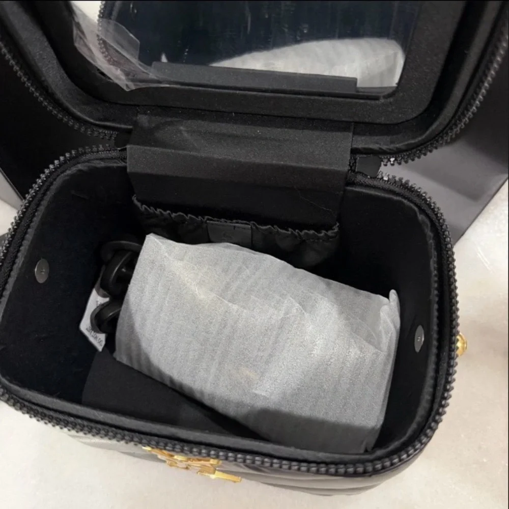 Saint Laurent YSL GWP VIP Black Quilted Leather Vanity Crossbody NWT - Picture 3 of 5